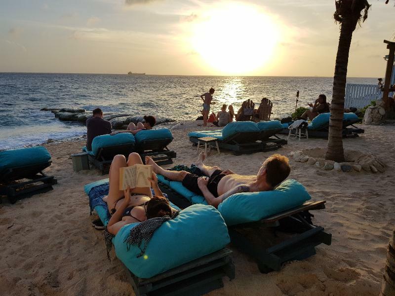 The Ritz Village Hotel Willemstad Exterior foto